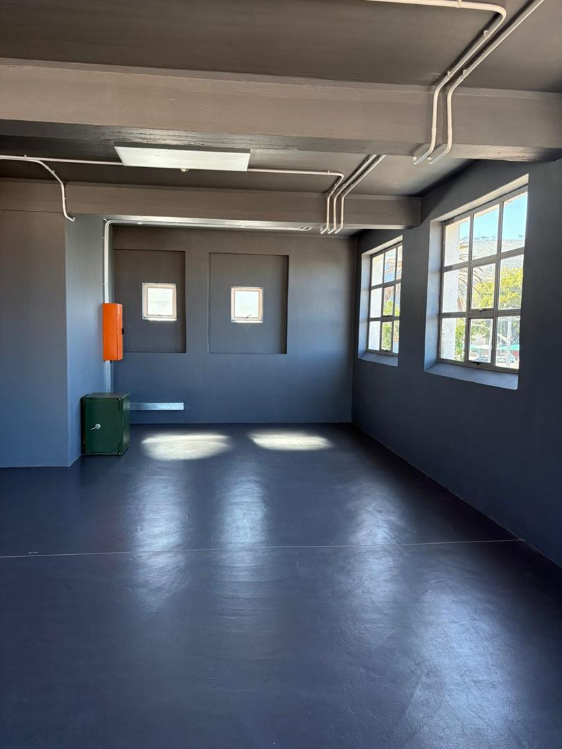 To Let commercial Property for Rent in Gardens Western Cape